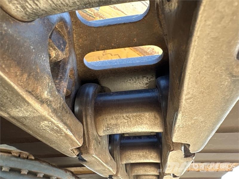 Komatsu PC228USLC-8 Tracked Excavator Lánctalpas kotrók