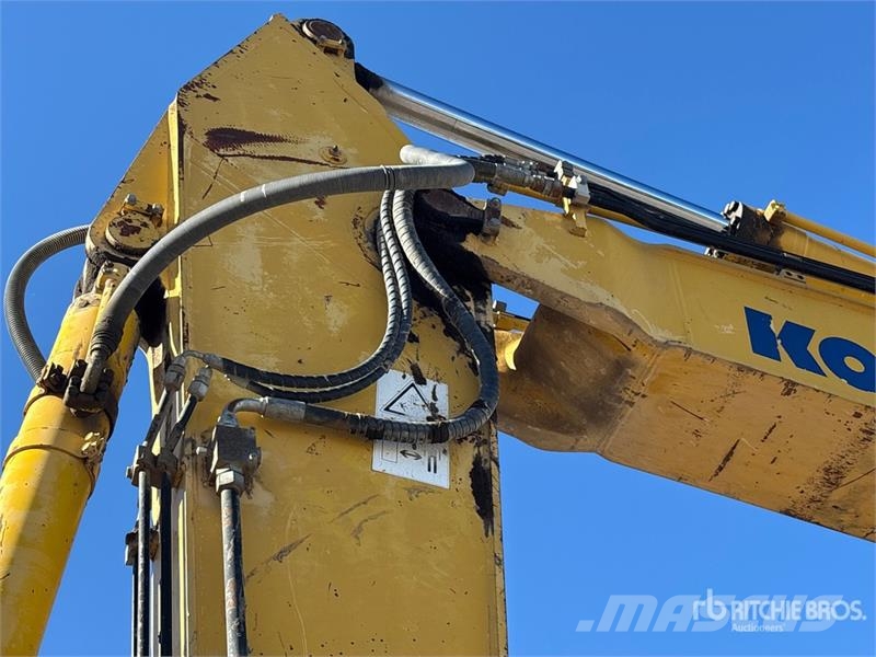 Komatsu PC300LC Tracked Excavator Paletli ekskavatörler