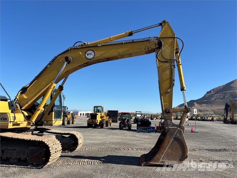 Komatsu PC300LC Tracked Excavator Paletli ekskavatörler