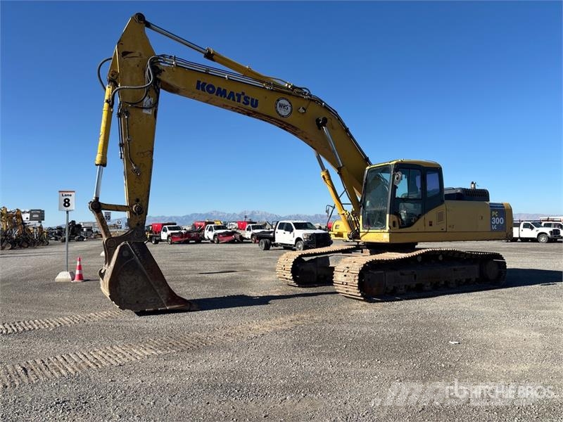 Komatsu PC300LC Tracked Excavator Paletli ekskavatörler