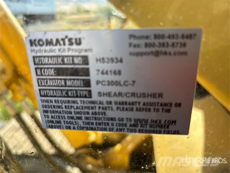 Komatsu PC300LC Tracked Excavator Paletli ekskavatörler