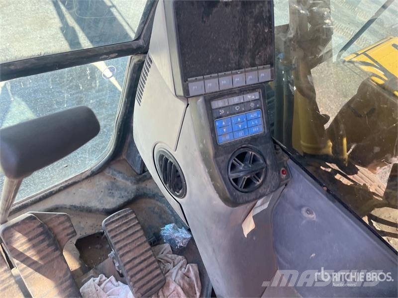 Komatsu PC360LC 11 Tracked Excavator Raupenbagger