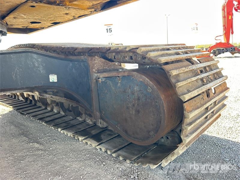 Komatsu PC490 LC-10 Tracked Excavator Crawler excavators