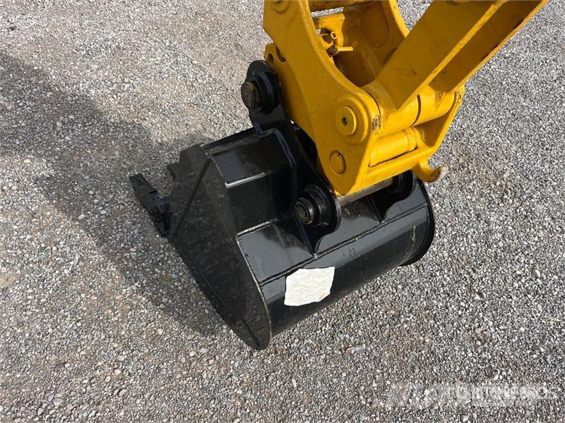 Komatsu PC70-8 Tracked Excavator Bagri goseničarji