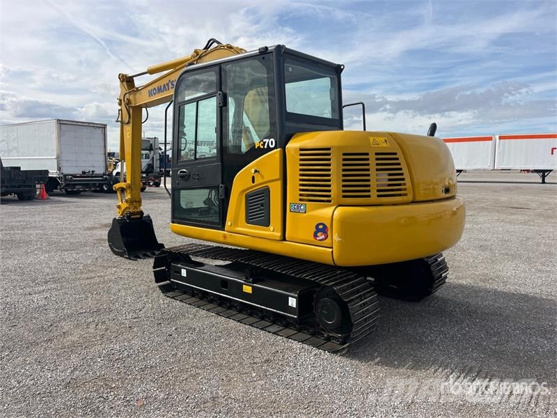 Komatsu PC70-8 Tracked Excavator Bagri goseničarji