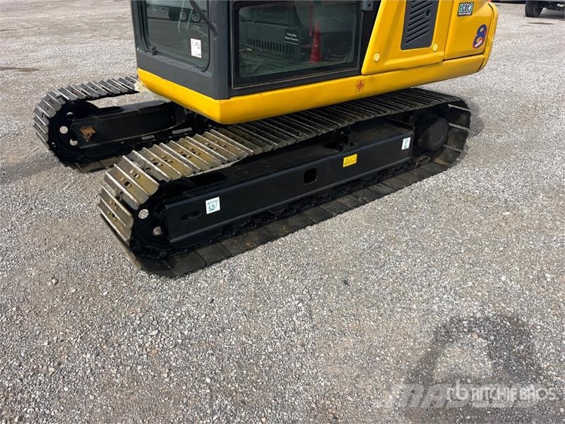 Komatsu PC70-8 Tracked Excavator Bagri goseničarji