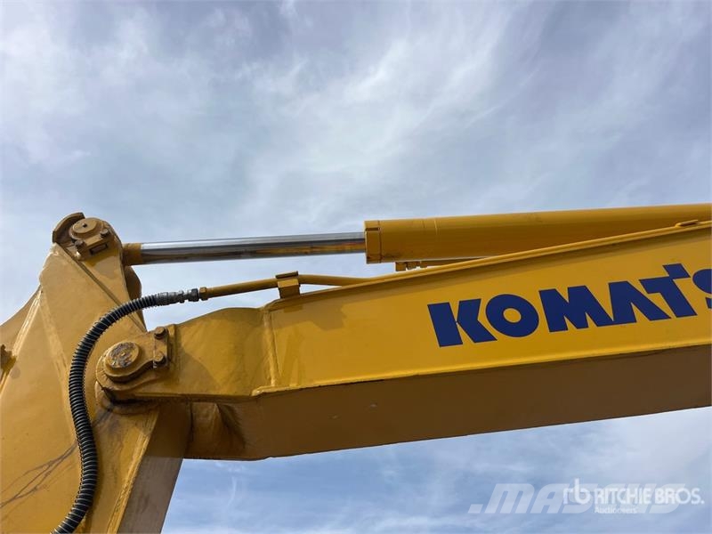Komatsu PC70-8 Tracked Excavator Bagri goseničarji