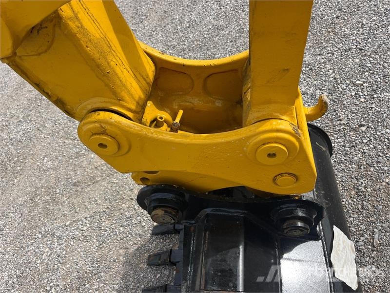 Komatsu PC70-8 Tracked Excavator Bagri goseničarji