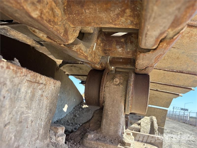 Komatsu PC750LC-6 Tracked Excavator Lánctalpas kotrók