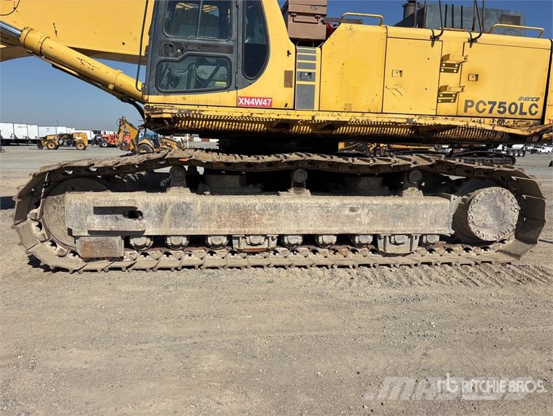 Komatsu PC750LC-6 Tracked Excavator Lánctalpas kotrók
