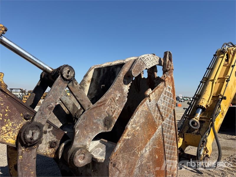 Komatsu PC750LC-6 Tracked Excavator Lánctalpas kotrók