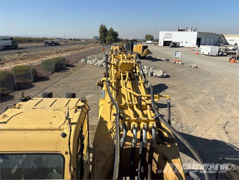 Komatsu PC750LC-6 Tracked Excavator Lánctalpas kotrók
