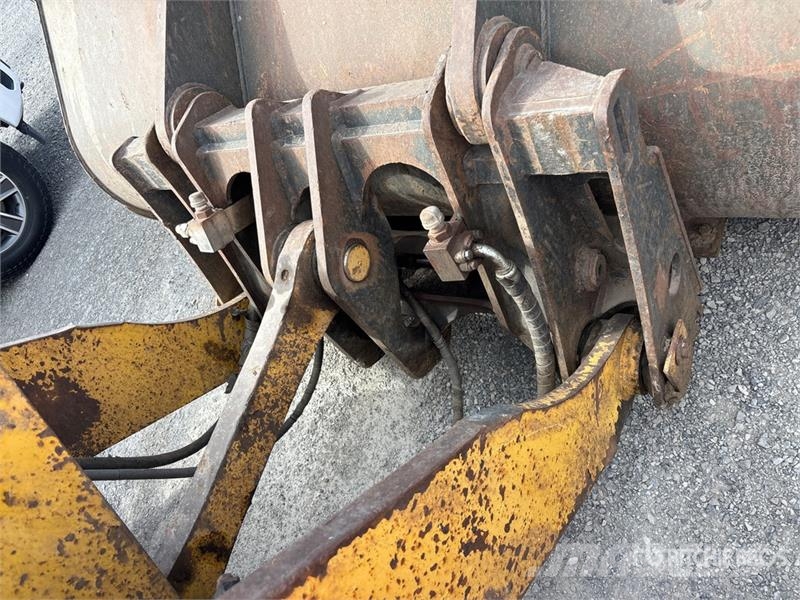 Komatsu WA270-7 Wheel Loader Chargeuse sur pneus