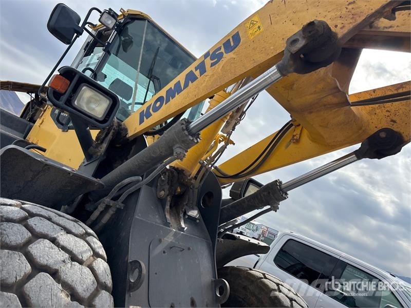 Komatsu WA270-7 Wheel Loader Chargeuse sur pneus