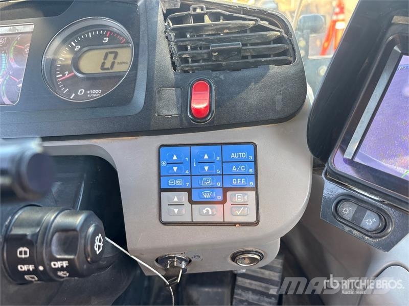 Komatsu WA270-8 Wheel Loader 휠로우더