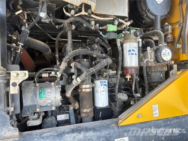 Komatsu WA320-8 Wheel Loader Gumikerekes homlokrakodók