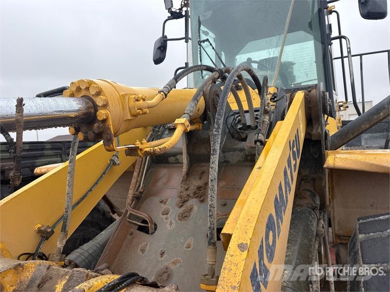 Komatsu WA380-7 Wheel Loader Radlader