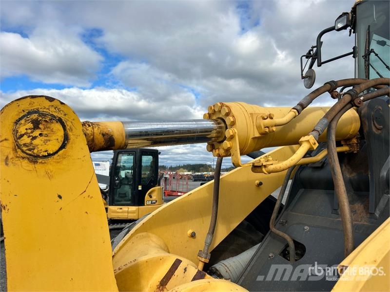 Komatsu WA380-8 Wheel Loader Wielladers