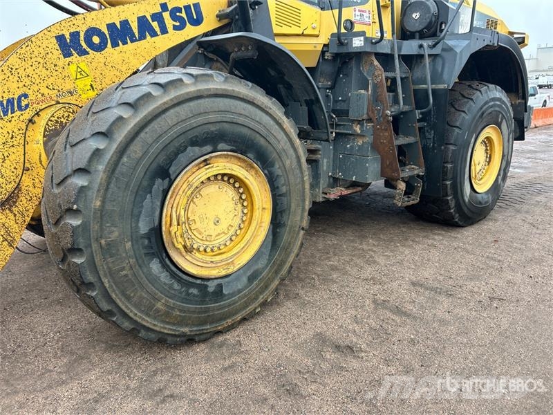Komatsu WA500-8 Wheel Loader Kolové nakladače