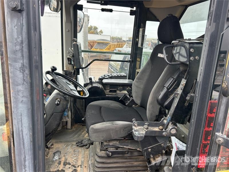 Komatsu WA500-8 Wheel Loader Kolové nakladače