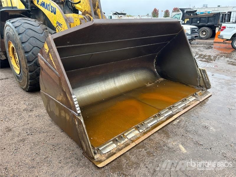 Komatsu WA500-8 Wheel Loader Kolové nakladače