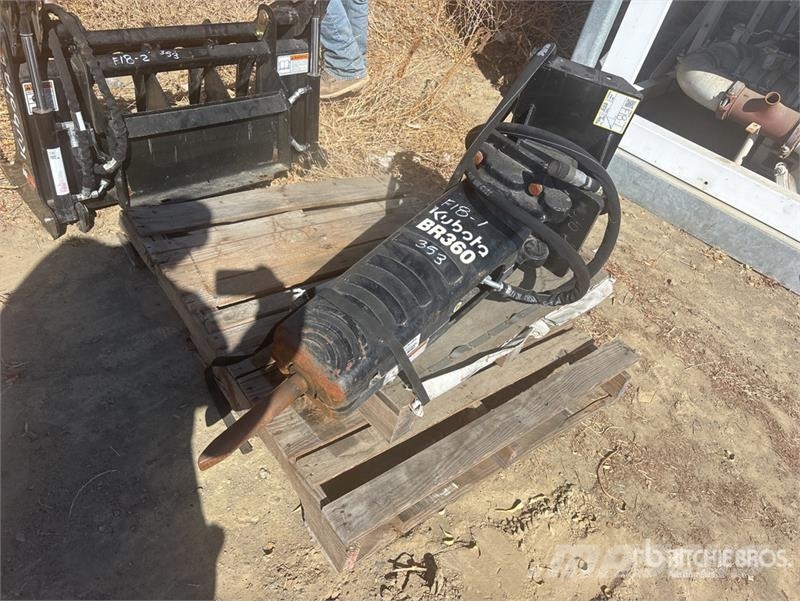 Kubota BR360 Skid Steer Breaker Fejtőgépek