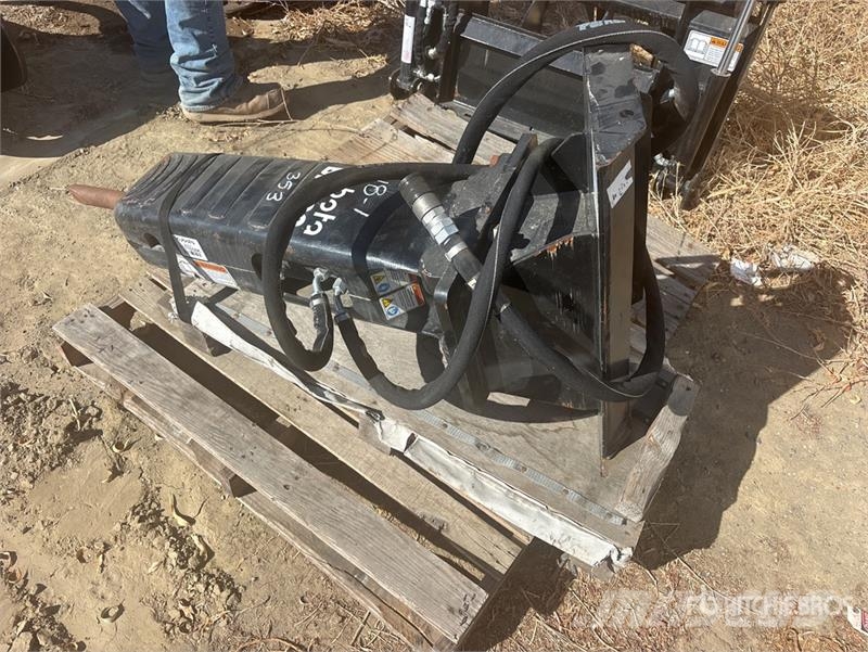 Kubota BR360 Skid Steer Breaker Fejtőgépek