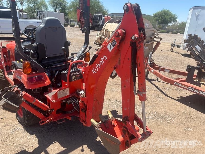 Kubota BX23S 4WD Utility Tractor Kompakttraktorer