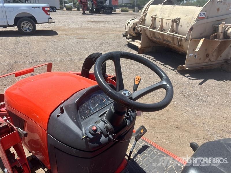 Kubota BX23S 4WD Utility Tractor Kompakttraktorer