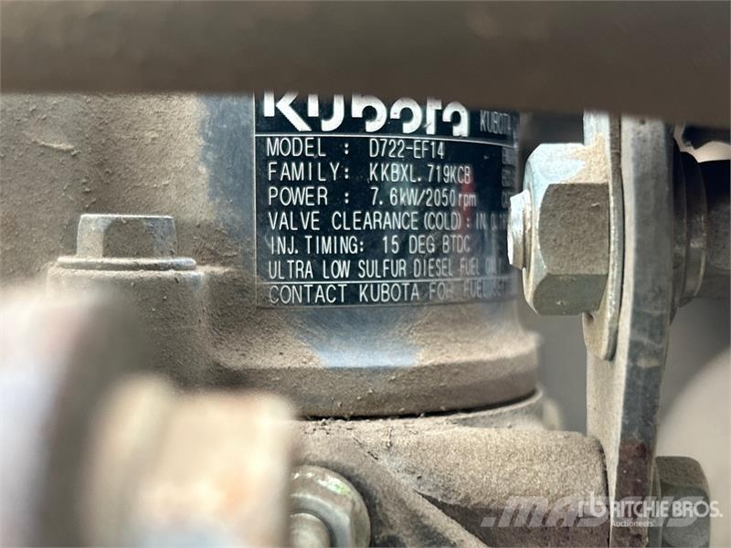 Kubota K008-3 حفارات صغيرة أقل من 7 طن (حفارات صغيرة)