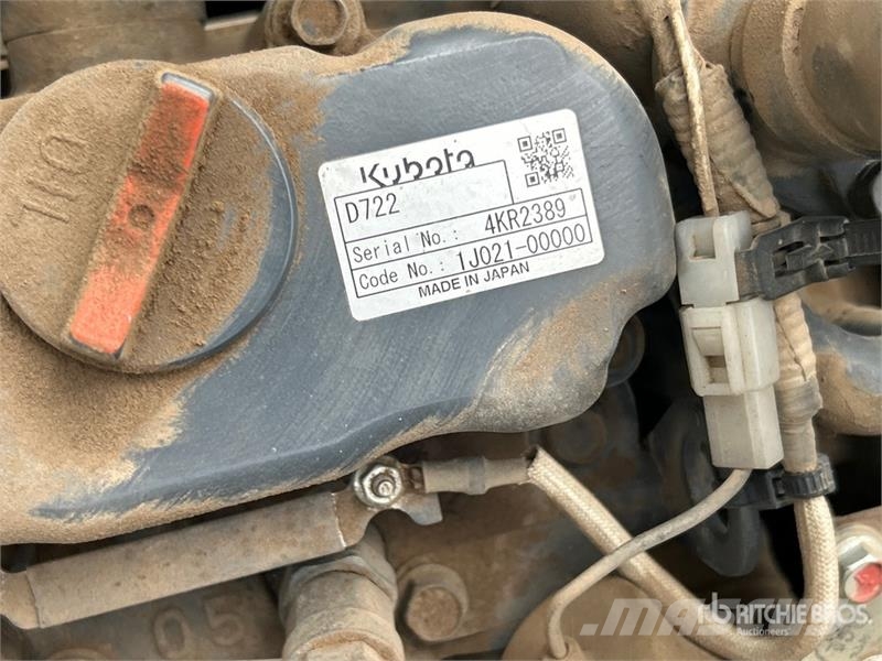 Kubota K008-3 حفارات صغيرة أقل من 7 طن (حفارات صغيرة)