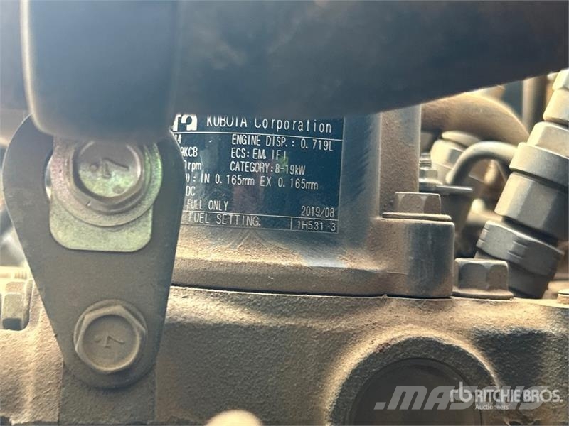 Kubota K008-3 حفارات صغيرة أقل من 7 طن (حفارات صغيرة)