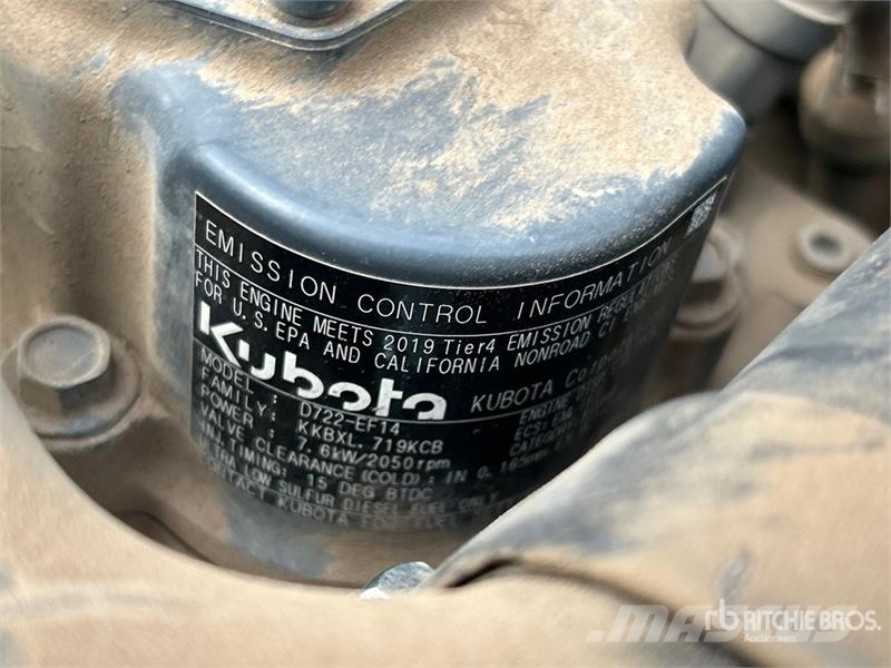 Kubota K008-3 حفارات صغيرة أقل من 7 طن (حفارات صغيرة)