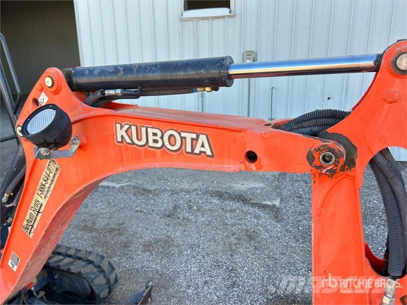Kubota KX018-4 小型挖土機/掘鑿機<7t(小型挖掘機)