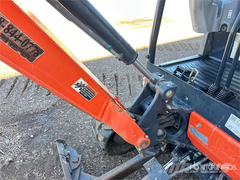 Kubota KX018-4 小型挖土機/掘鑿機<7t(小型挖掘機)