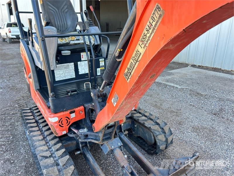 Kubota KX018-4 小型挖土機/掘鑿機<7t(小型挖掘機)