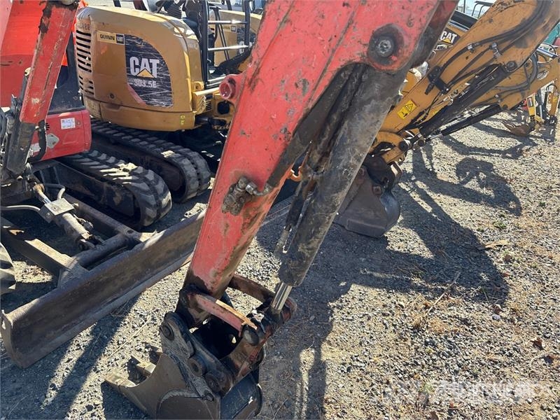 Kubota KX033-4 ミニ油圧ショベル 7t以下（ミニユンボ・ミニディガー）