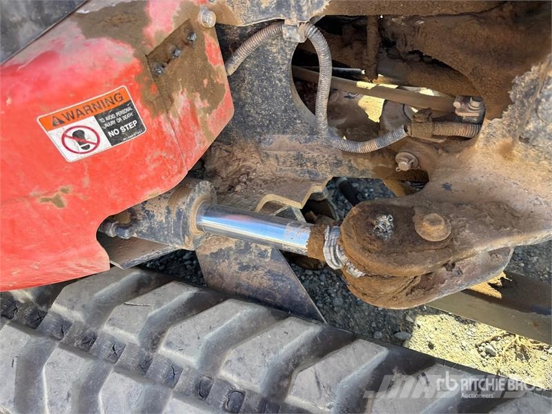 Kubota KX033-4 ミニ油圧ショベル 7t以下（ミニユンボ・ミニディガー）