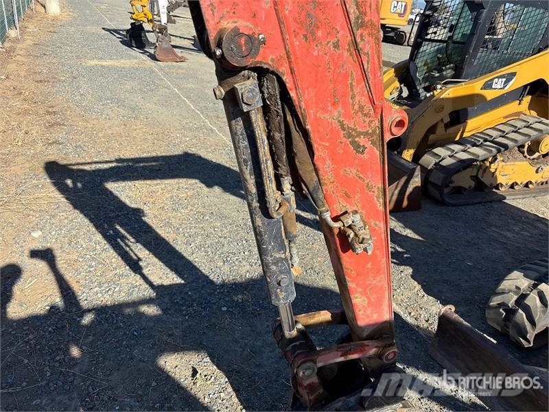 Kubota KX033-4 ミニ油圧ショベル 7t以下（ミニユンボ・ミニディガー）