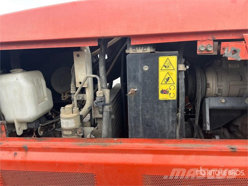 Kubota M120 4WD Tractor Traktorji