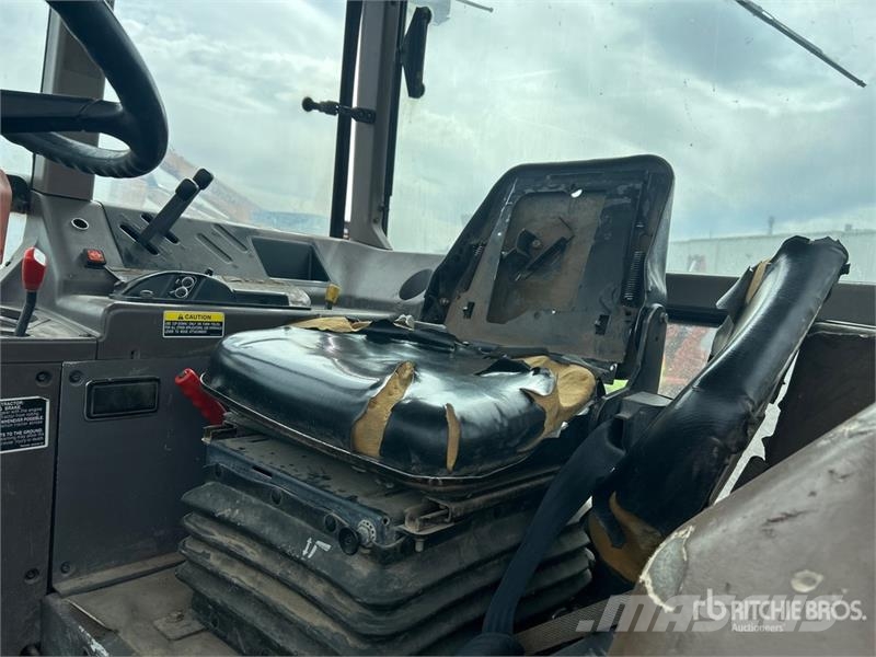 Kubota M120 4WD Tractor Traktorji