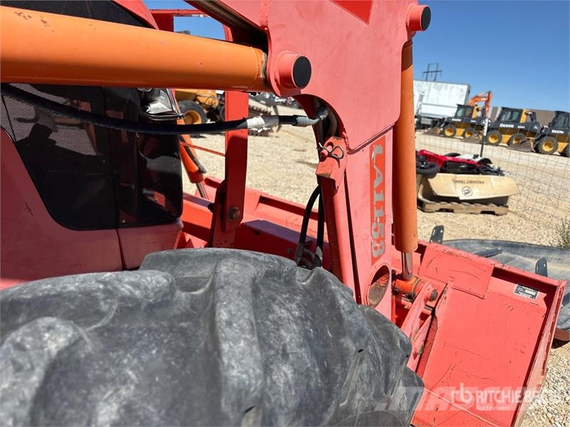 Kubota M7040D Traktory