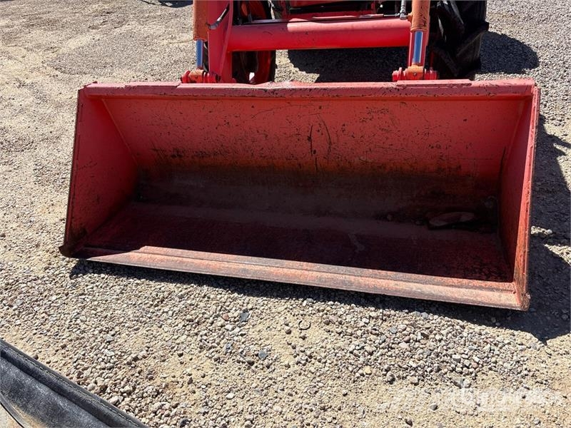 Kubota M7040D Traktory