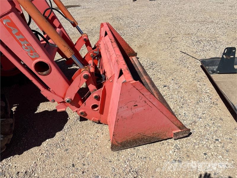 Kubota M7040D Traktory