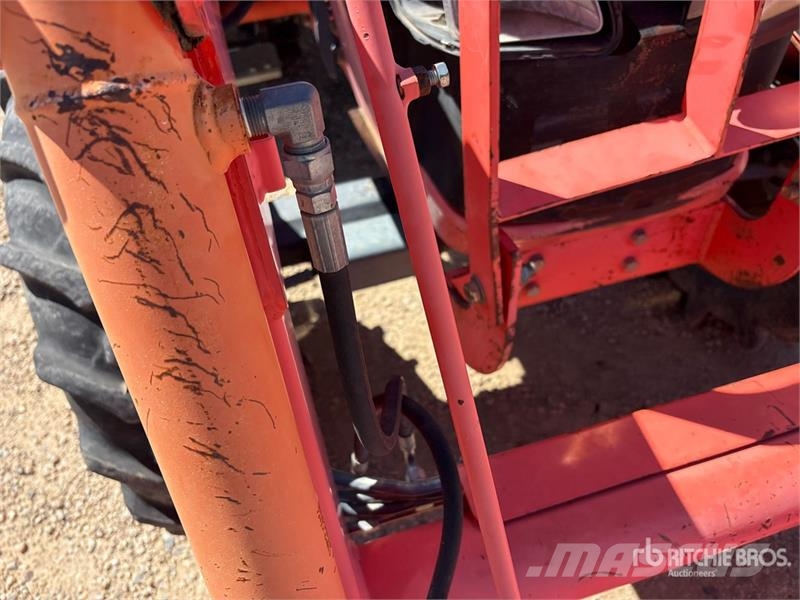 Kubota M7040D Traktory