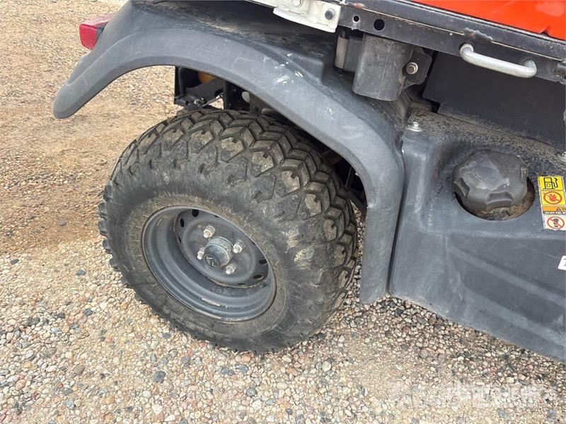Kubota RTV-X1140 Pomoćni strojevi