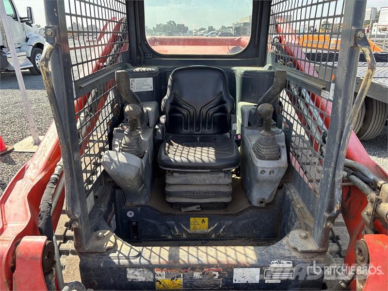 Kubota SVL65-2 Compact Track Loader Schrankladers