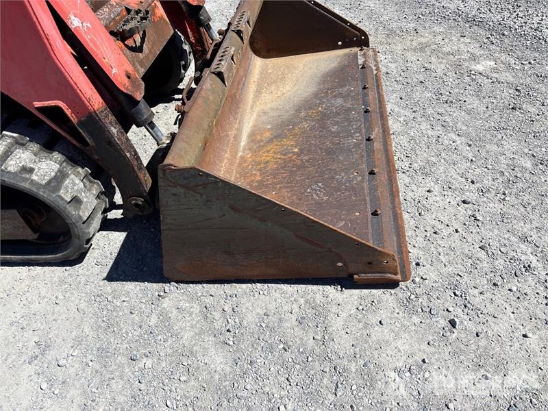 Kubota SVL75 لوادر انزلاقية التوجيه