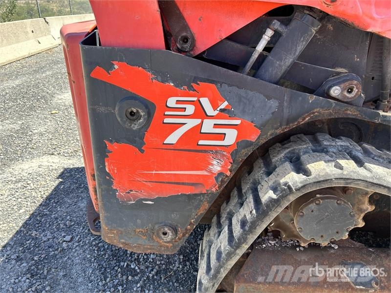 Kubota SVL75 لوادر انزلاقية التوجيه