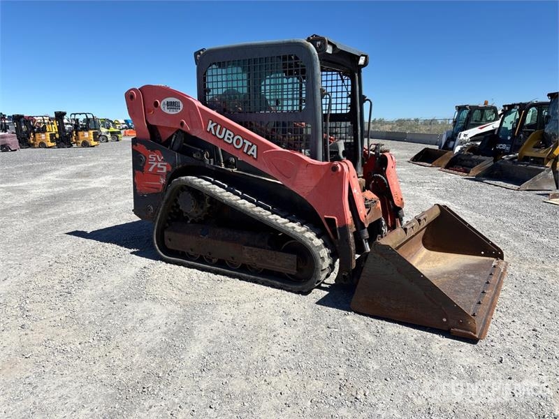 Kubota SVL75 لوادر انزلاقية التوجيه